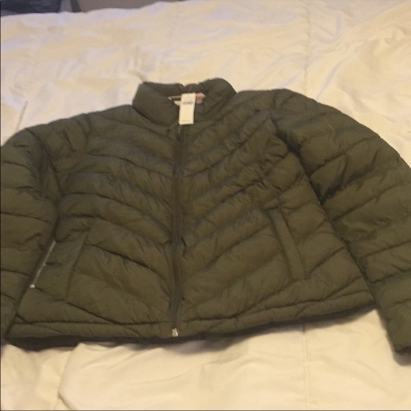 NEW Gap Puffer Jacket OLIVE GREEN Women’s LARGE fleece lined pockets, i - Picture 3 of 7